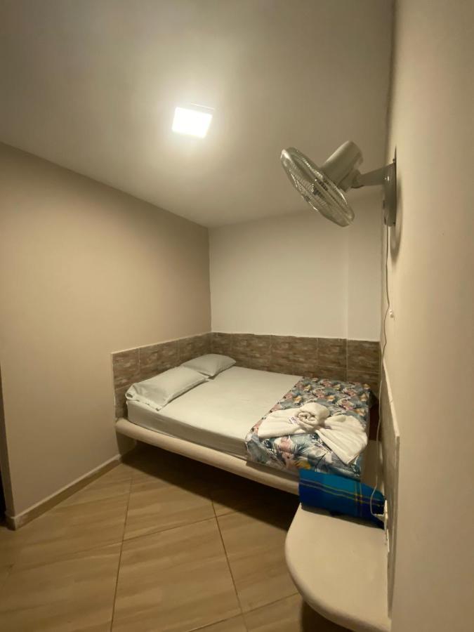 Poblado Living Hotel Медельин Экстерьер фото